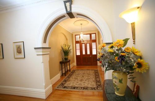 Homebush Hotel | Darcy's Hotel