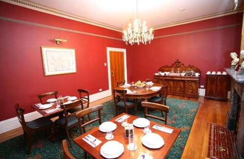 Homebush Hotel | Darcy's Hotel