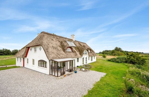 Vemb House | "Darleen" - 850m to the fjord by Interhome