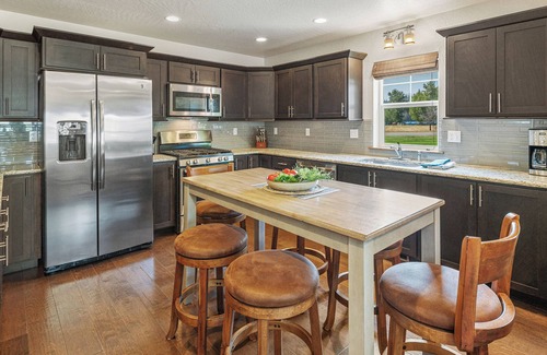 Dover Bay House | Darling Dover Bungalow Sleeps 8 - Marina, beach, walking trails