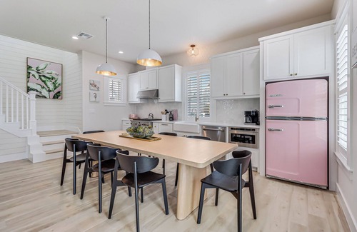 Port Aransas Cottage | Darling Home w/Cottage Details+Great Amenities at Cinnamon Shore South