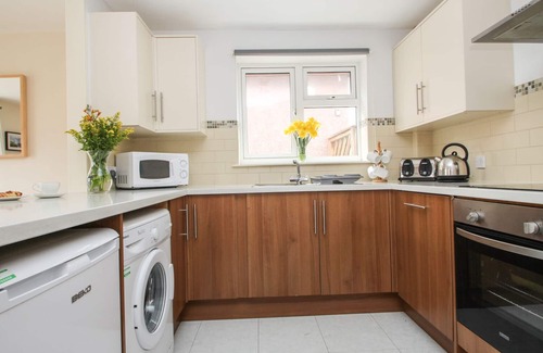 St. Ann's Chapel Cottage | DARTMOOR VALLEY LODGE, pet friendly, with pool in Gunnislake
