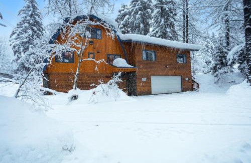 Alyeska Apartment | Darwin's