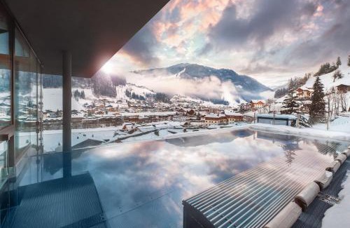 Unterberg Hotel | DAS EDELWEISS - Salzburg Mountain Resort