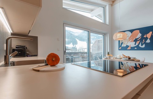 Gries Apartment | Das Georgen, Kitzsteinhorn by Interhome