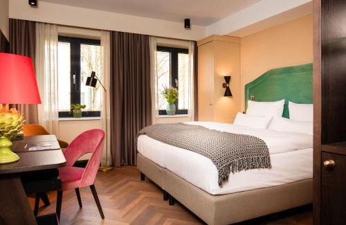 Murwik Hotel | Das James