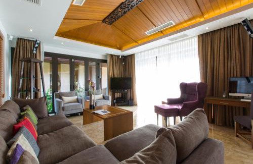 Nong Kae Villa | Dasiri Lakefront Villa