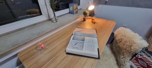 Mitte Apartment | Dattel City Hannover FeWo für 4 Personen Privat-Parkplatz 5G WLAN & 24/7 Kontakt