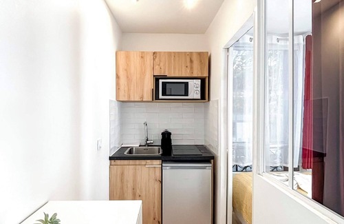 Amerique Apartment | David D Angers 52 - One Bedroom Apartment, Sleeps 4