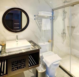 District 8 Hotel | David's House