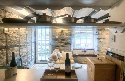 Portmellon House | Dawn Cottage