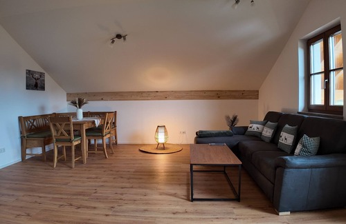 Prien am Chiemsee Apartment | Day courtyard new build apartment