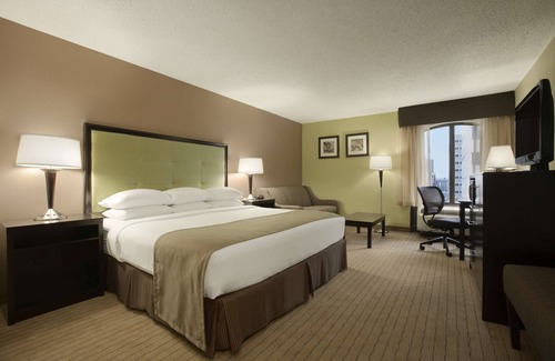 Downtown West Hotel | Days Inn by Wyndham Baltimore Inner Harbor