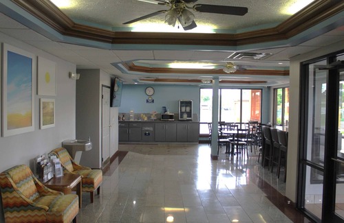 Franklin Hotel | Days Inn by Wyndham Franklin