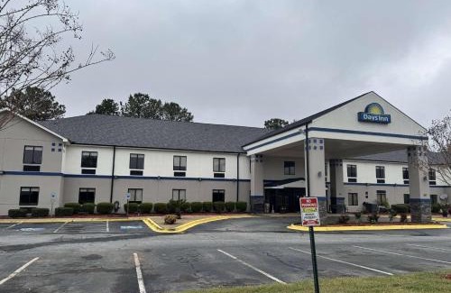 Mauldin Hotel | Days Inn by Wyndham Mauldin/Greenville