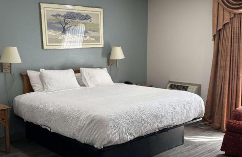 Medford Hotel | Days Inn by Wyndham Medford