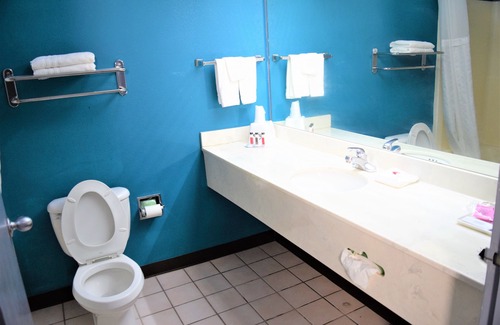 Montgomery Hotel | Days Inn by Wyndham Montgomery