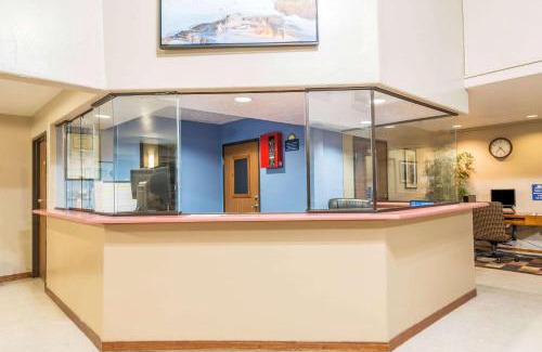 Pueblo Hotel | Days Inn by Wyndham Pueblo