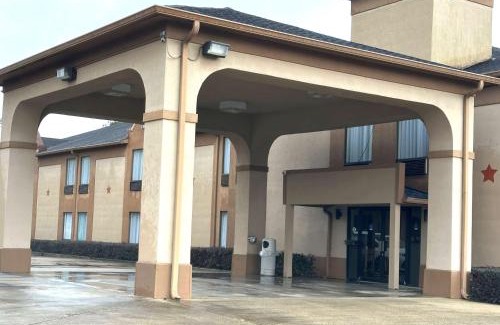 Eunice Hotel | Days Inn & Suites by Wyndham Eunice