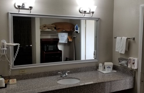 Trinidad Hotel | Days Inn & Suites by Wyndham Trinidad