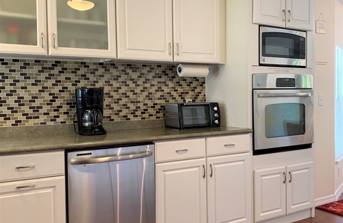 Allandale House | Daytona Beach - Cozy Vacation Home with Saltwater Pool