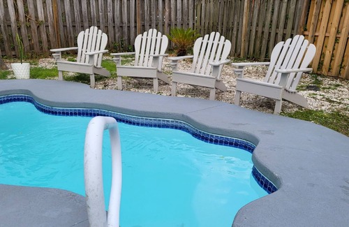 Daytona Beach House | Daytona Beach Paradise - 3 BR with Pool, Close to Daytona Speedway and Shopping
