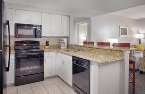Daytona Beach Condo | Daytona Beach2 — SPECIAL EVENT DATES — 2 Bedroom Condo