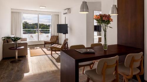 Colonia del Sacramento Hotel | Dazzler by Wyndham Colonia