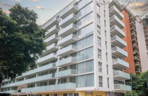 Palermo Hotel | Dazzler by Wyndham Polo