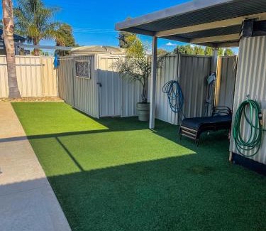 Mulwala House | DBJ Holiday Units