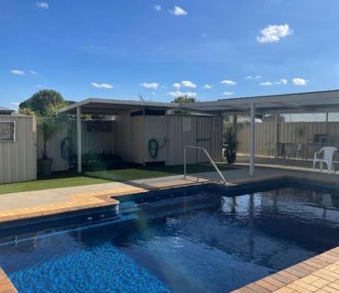 Mulwala House | DBJ Holiday Units
