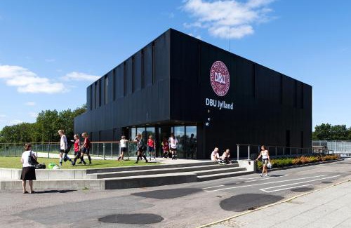 Tilst Hotel | DBU Hotel & Kursuscenter