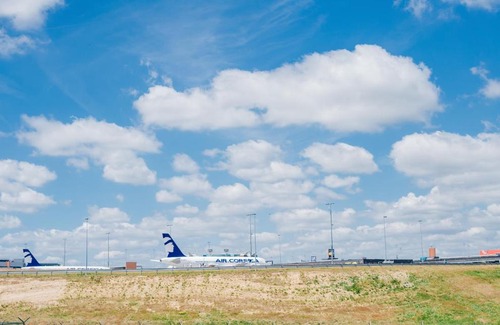 Aeropole Science Park Hotel | DC Hotel Charleroi Airport