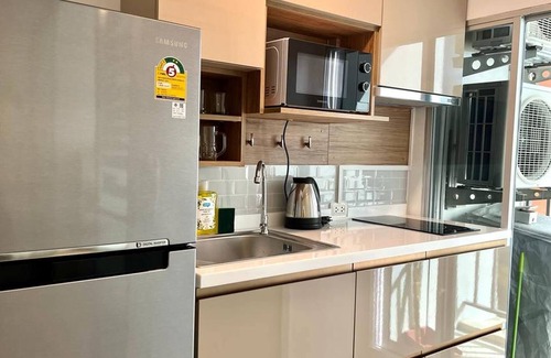 Kathu Apartment | Dcondo Kathu - Top Floor 1 Bdr Condo with shared Pool