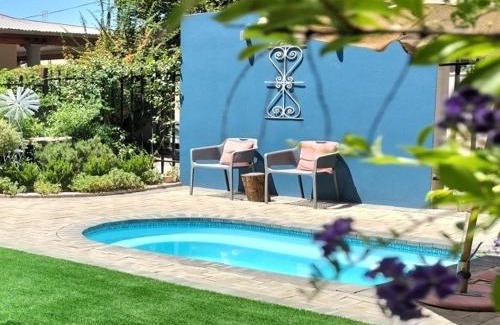 Oudtshoorn House | De Akker Guest House Oudtshoorn