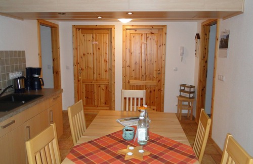 Berggieshubel Apartment | 3 individually furnished apartments w. Terrace.