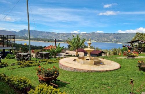 Guatavita Hotel | De Bambú Guatavita