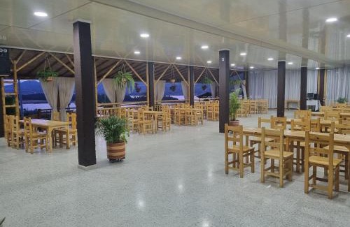 Guatavita Hotel | De Bambú Guatavita