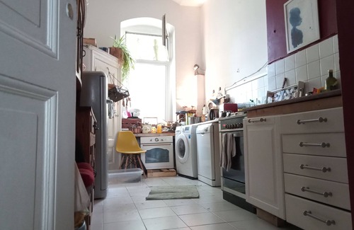 West Berlin Centre Bed & Breakfast | Beautiful studio old style apartment