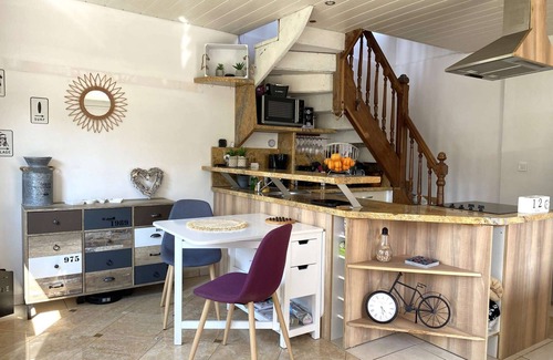 Asnelles House | De bric et de broc: house 100m from the beach
