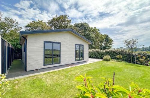 Heiloo Ski Chalet | De Huismus