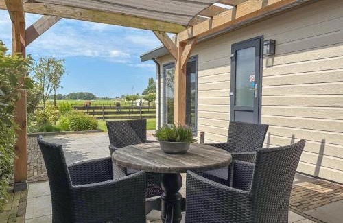 Heiloo Ski Chalet | De Huismus