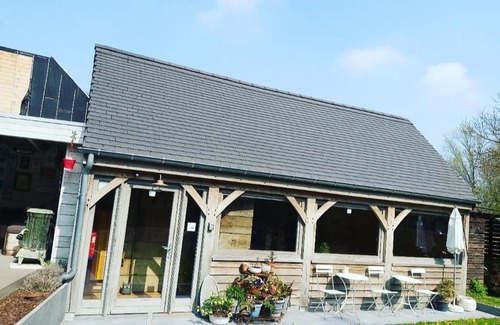 Schaarbeek Bed & Breakfast | De linderd