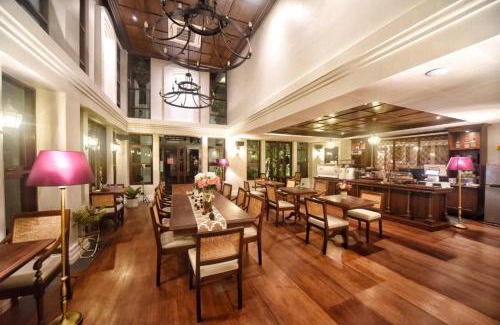 Nong Pa Khrang Hotel | De Manor Chiang Mai Hotel