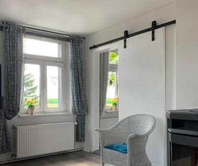 Petershagen b Fredersdorf b Berlin Apartment | Vierseitenhof Hasenfelde - Ferienwohnung Feldblick