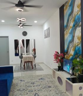 Kampung Jelatang House | De'QE Homestay