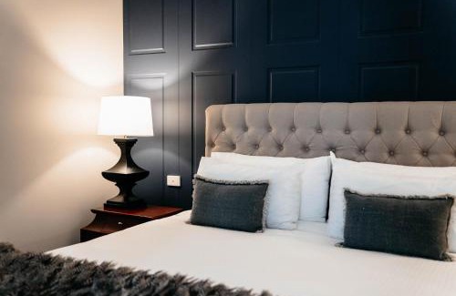 Orange Apartment | de Russie Boutique Hotel