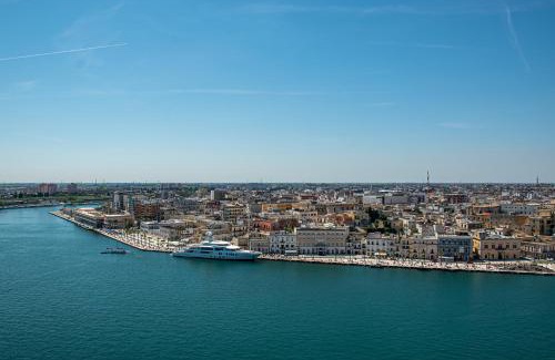 Brindisi Histotic Center Apartment | De' Villanova House