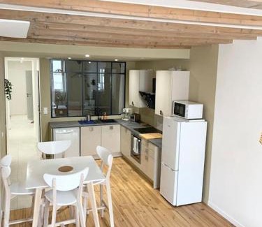 Villefranche-sur-Saone Apartment | De ville en vignes