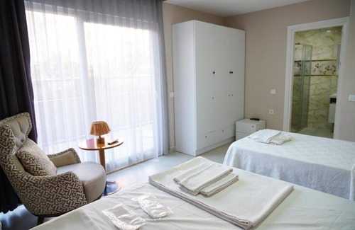 Lara Hotel | Dea Del Hotel